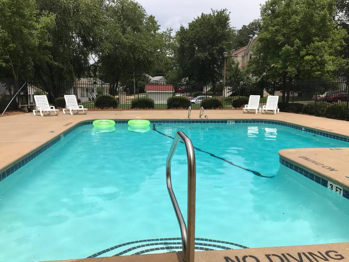 Cozy 3-Bed Athens Getaway, Right Near Uga! Διαμέρισμα Εξωτερικό φωτογραφία